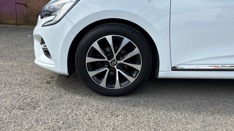 Renault Clio 1.0 TCe 100 Iconic 5dr Petrol Hatchback